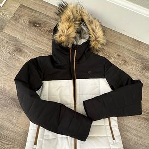 Girls Liquid ski/snowboard jacket size XL 14/16